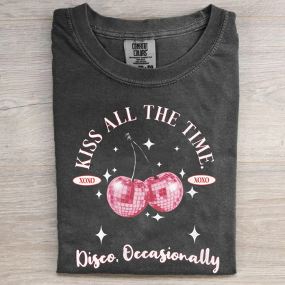Retro Pop Concert Fan Disco Inspired T-shirt
