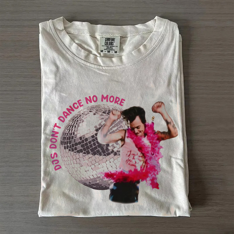 Retro Pop Concert Fan Disco Inspired T-shirt