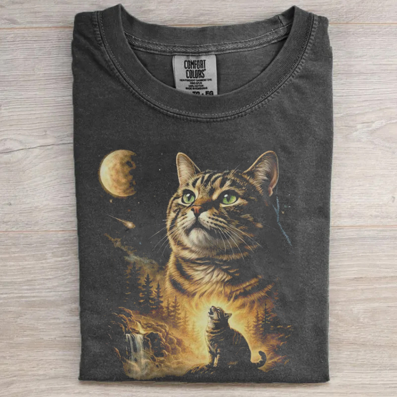 Vintage Cat Moon T-shirt