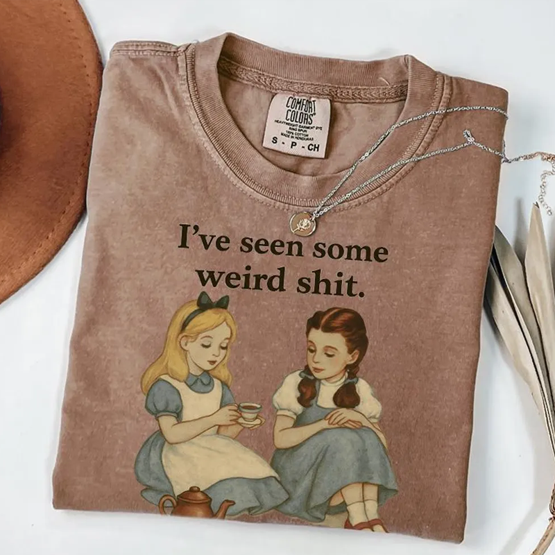 Vintage Girls Graphic T-shirt