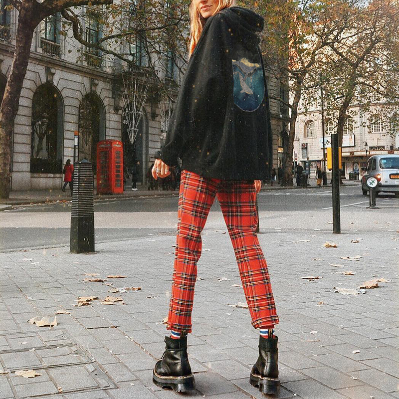 Vintage Whale Print Sweatshirt