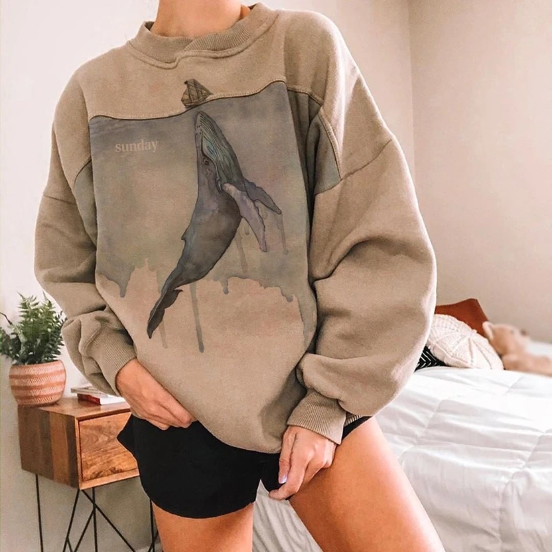 Sunday Whale Print Loose Sweatshirt