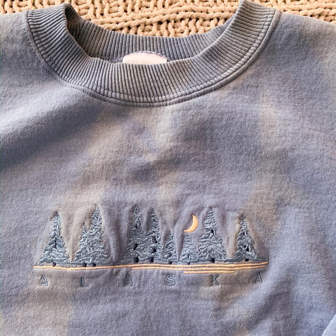 Casual Basic 'ALASKA' Sweatshirt
