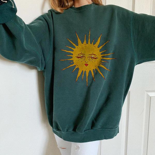Casual Celestial Sun Print Sweatshirt