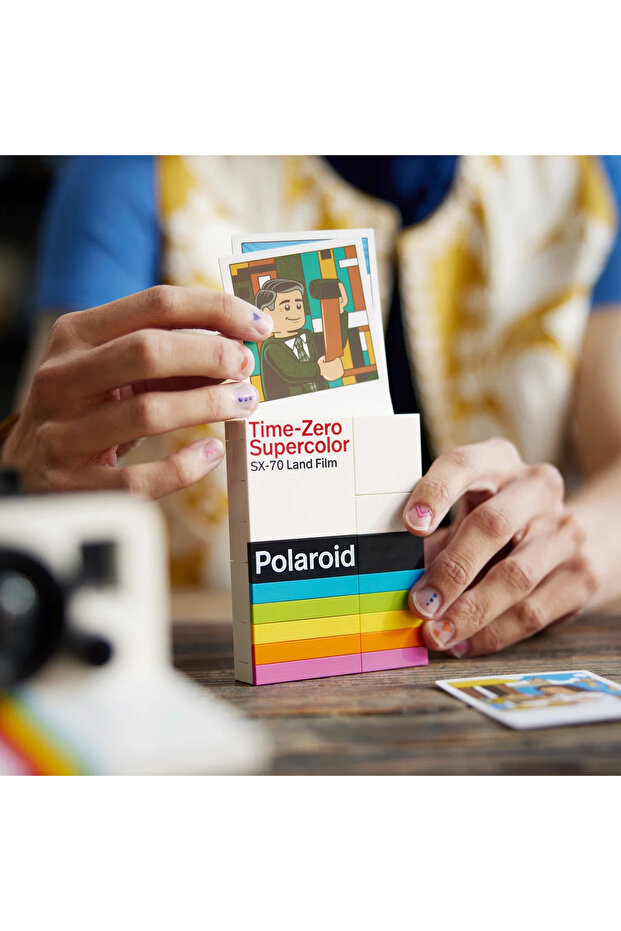 ® Ideas Polaroid One Step SX-70 Kamera 21345 – Yetişkinler için Yaratıcı Model Yapım Seti (516P)
