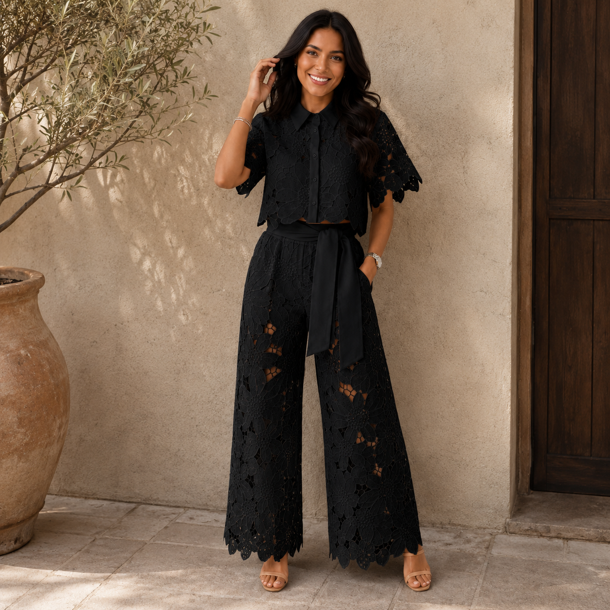 Isabela™ Elegantes Zweiteiliges Set aus Lochspitze | Spitze-Bluse & Hose mit Taillenband