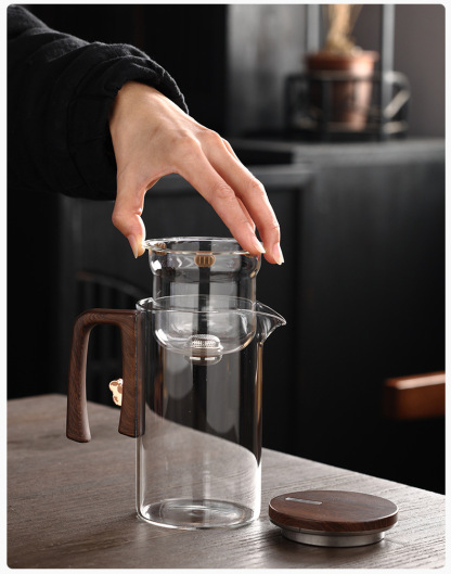 Tea Infuser with Separate Tea and Water Compartments (720ml)