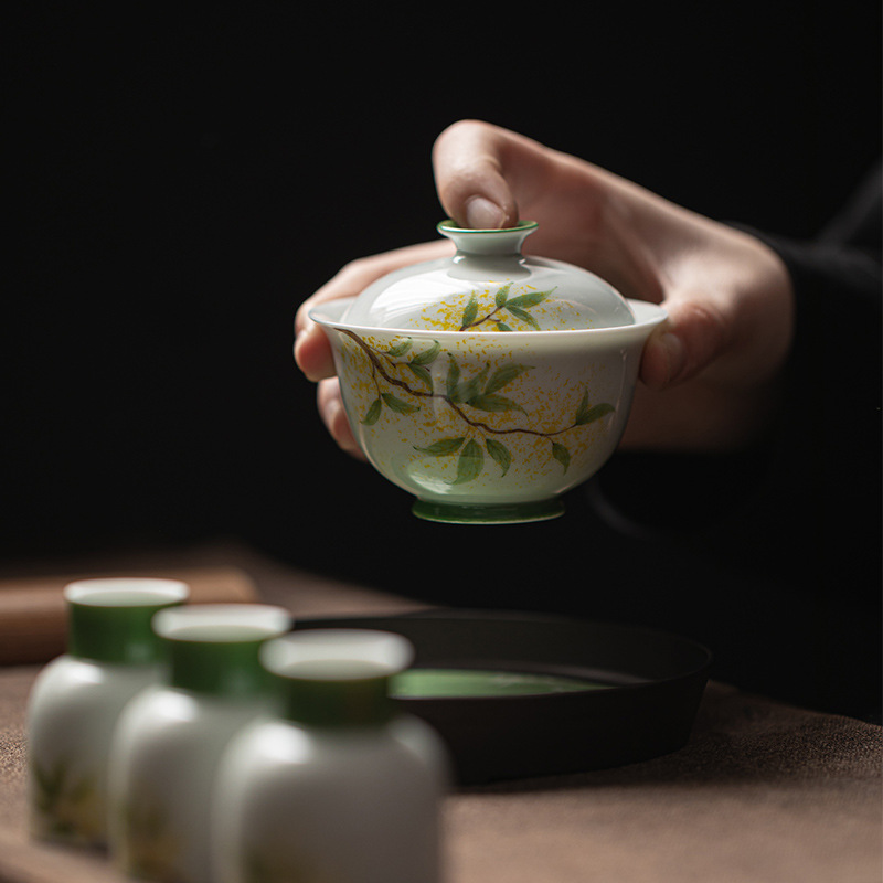 Hand-Painted Osmanthus Gaiwan (Porcelain Tea Bowl with Lid)