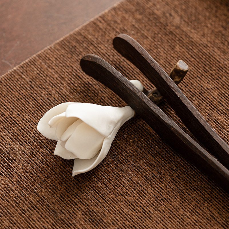 Magnolia Incense Holder