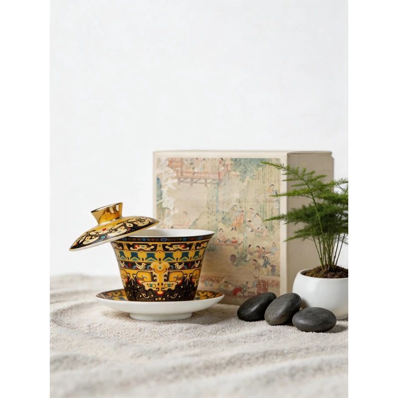 gilded-white-porcelain-gaiwan-with-gift-box-still-life