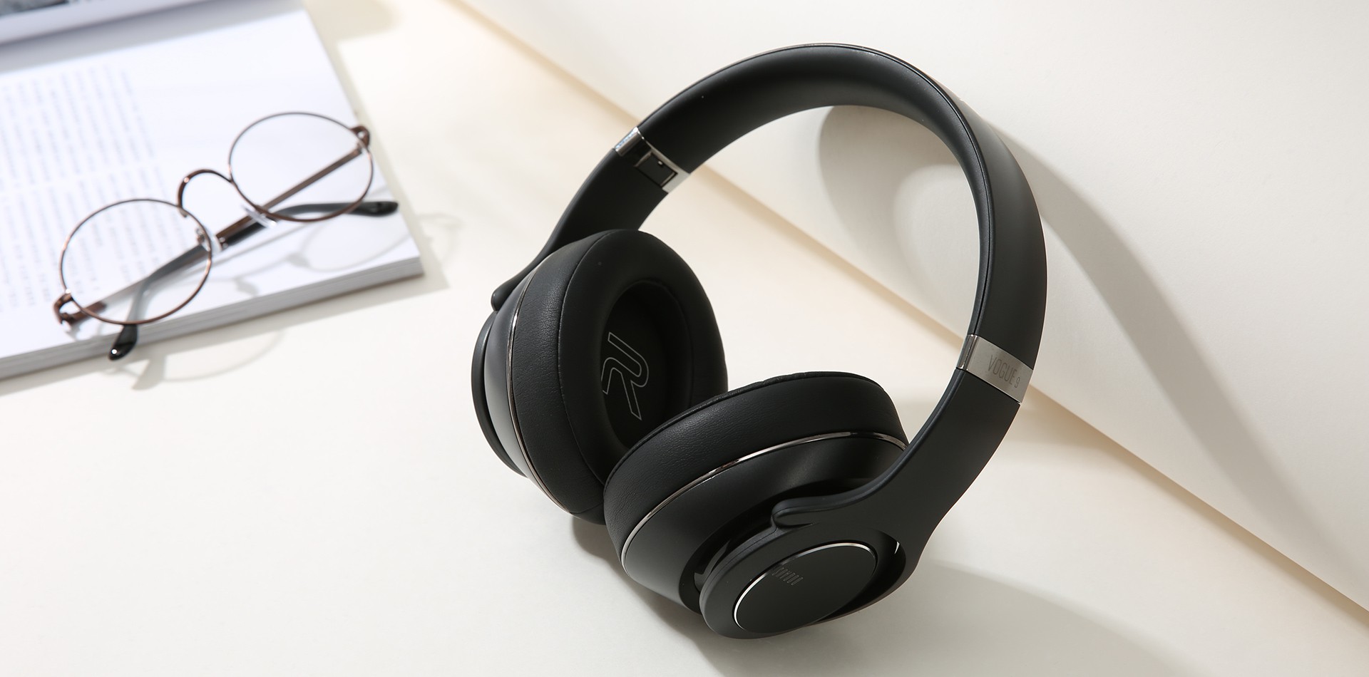 Wireless Vogue 9 Headphone & Speaker 360 Degree Directional Rorating Sound