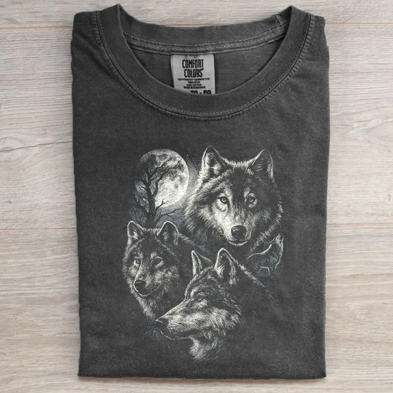 Wolf Vintage 90s Graphic Style T-shirt