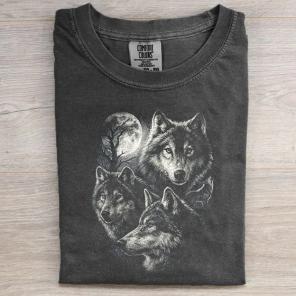 Wolf Vintage 90s Graphic Style T-shirt