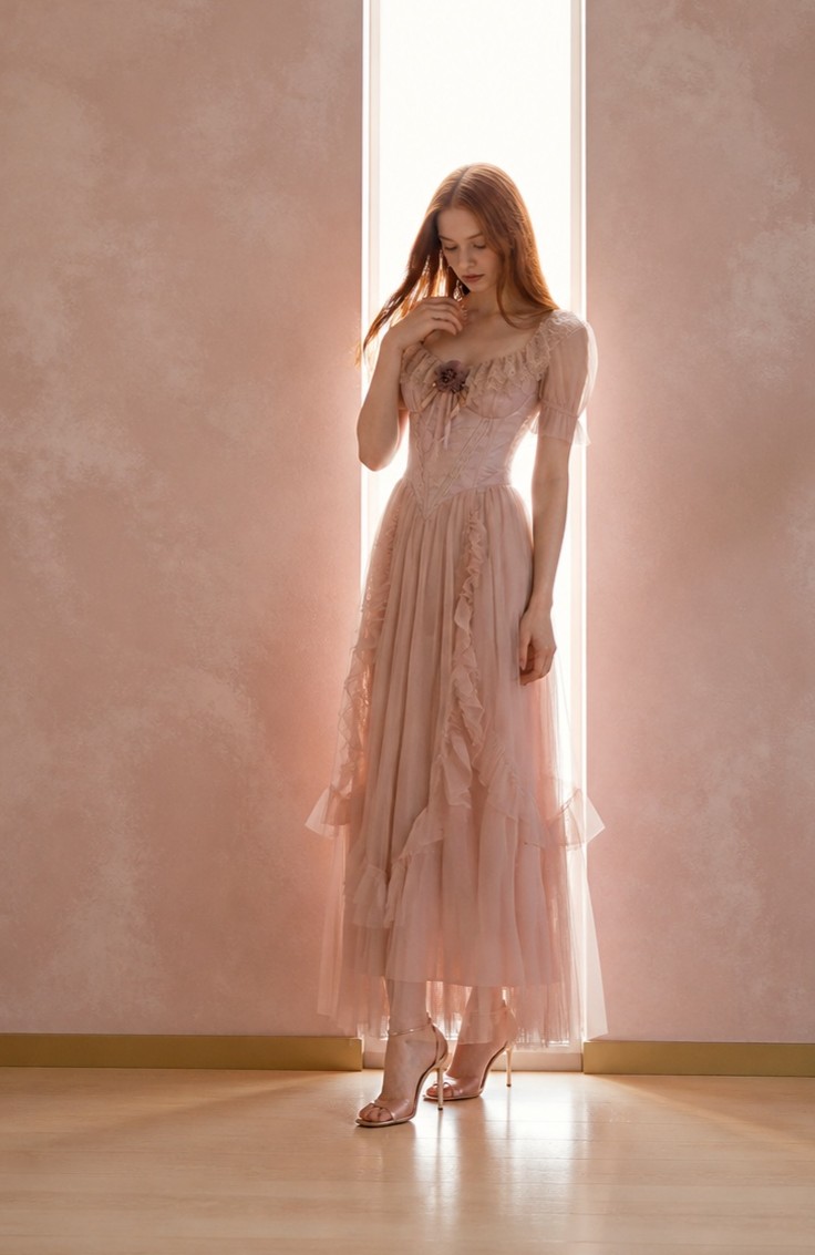 Moonlit Lace Reverie