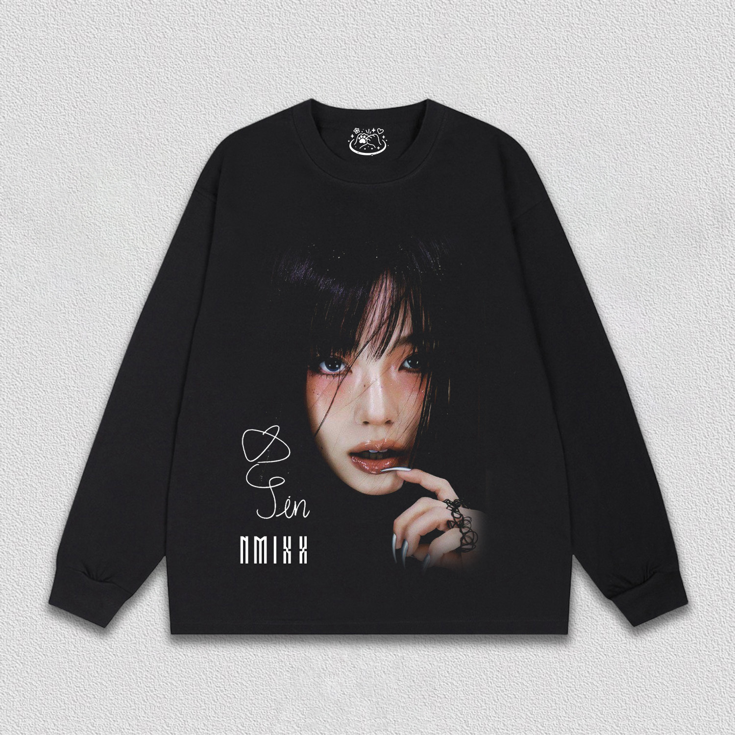 NMIXX kyujin TEE