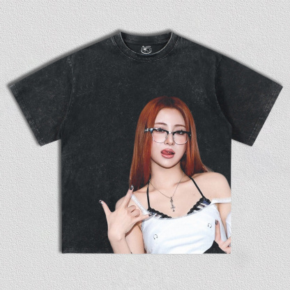 LE SSERAFIM yunjin TEE