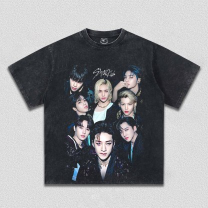 STRAY KIDS TEE V4