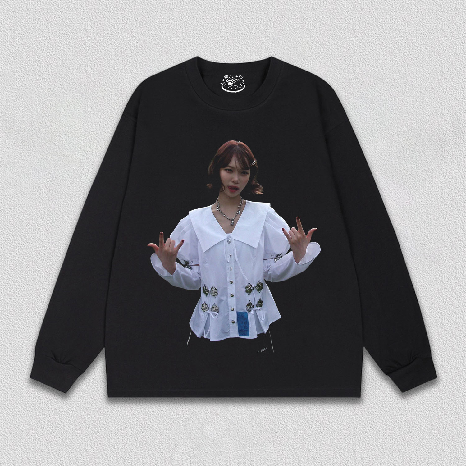 LE SSERAFIM Chaewon W2