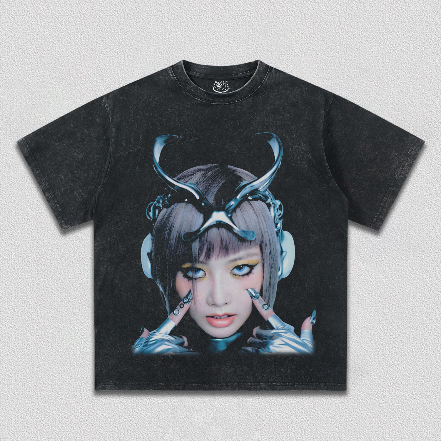 HINATA TEE