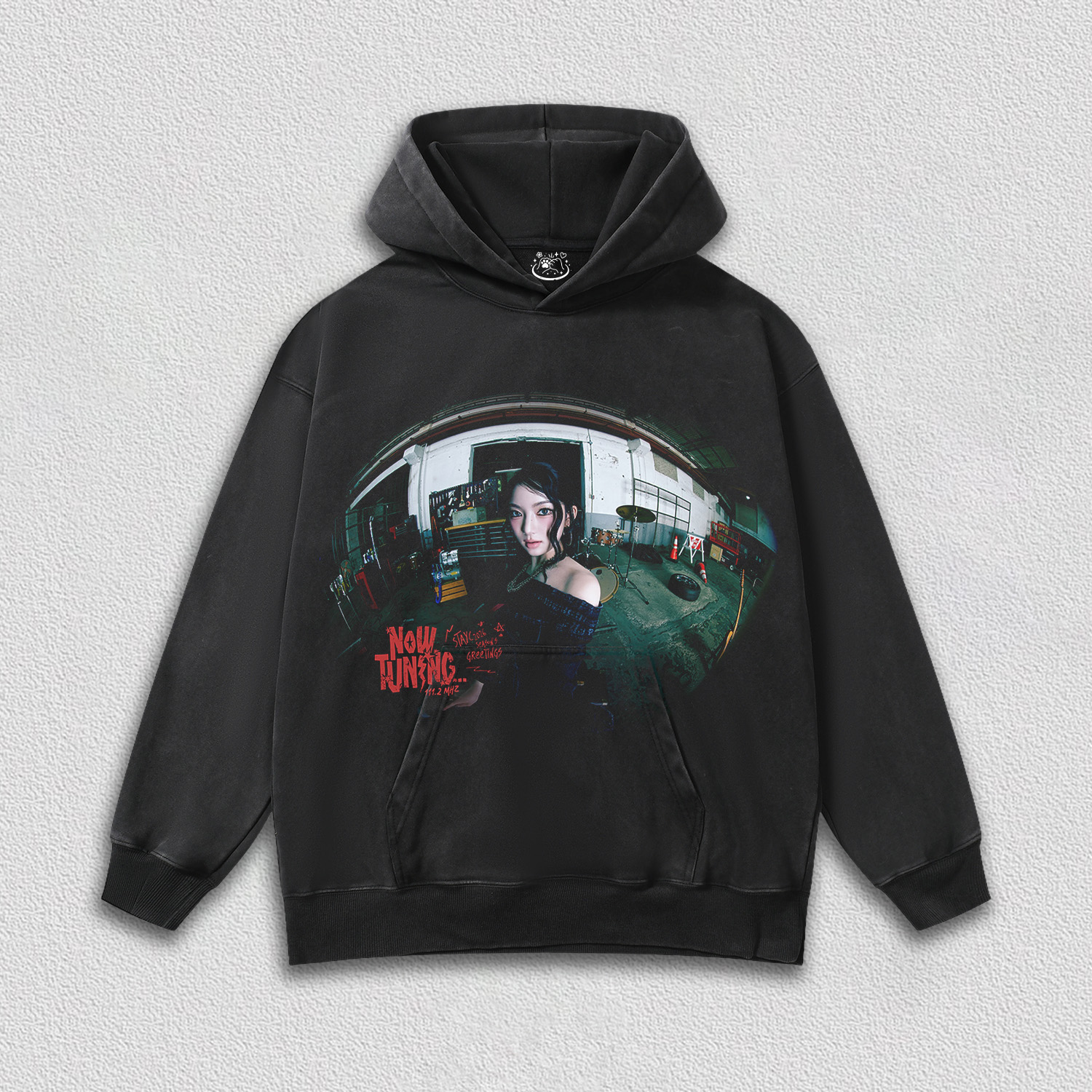 STAYC ISA-Now Tuning 111.2 MHz HOODIES