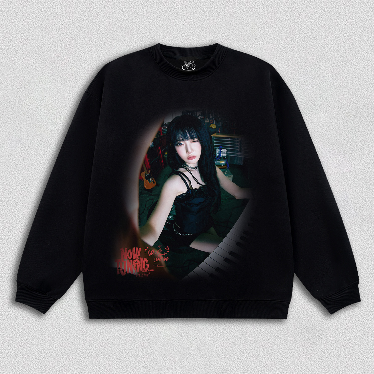 STAYC Sieun-Now Tuning 111.2 MHz HOODIES