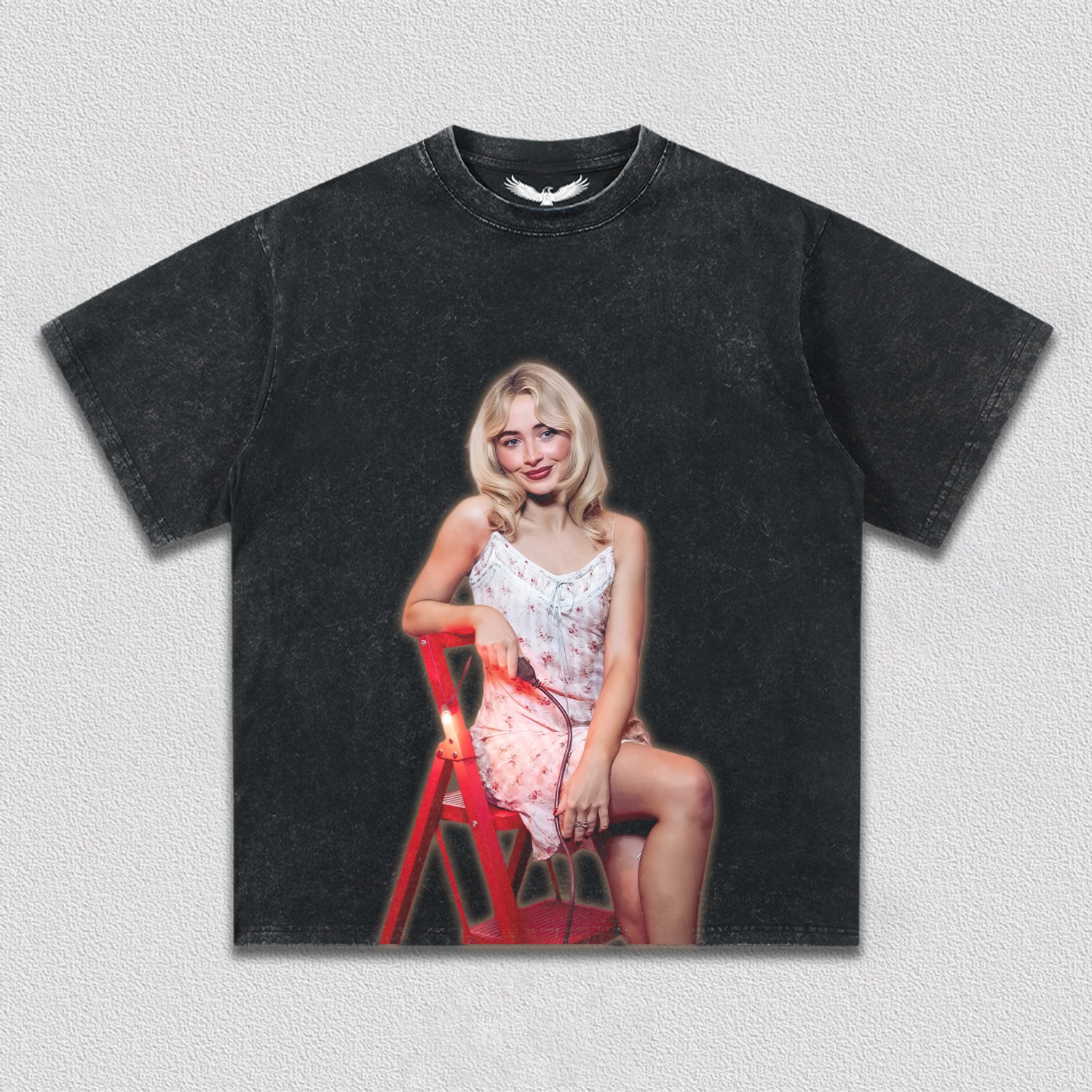 Sabrina Carpenter tee
