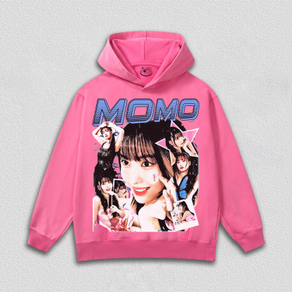 TWICE momo