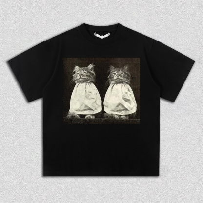 Vintage Quiet Moment of Twin Cats T-Shirt