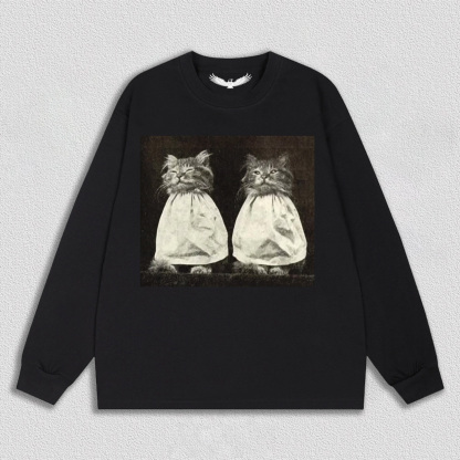 Vintage Quiet Moment of Twin Cats T-Shirt