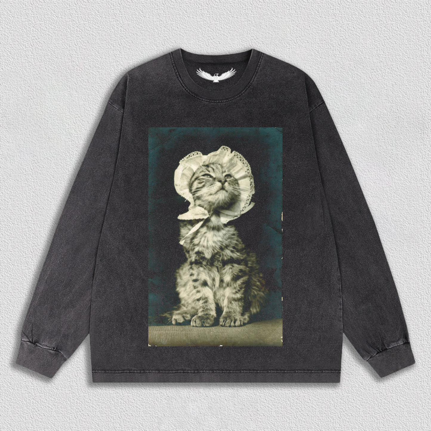 Vintage - style Cat with Hat T-Shirt