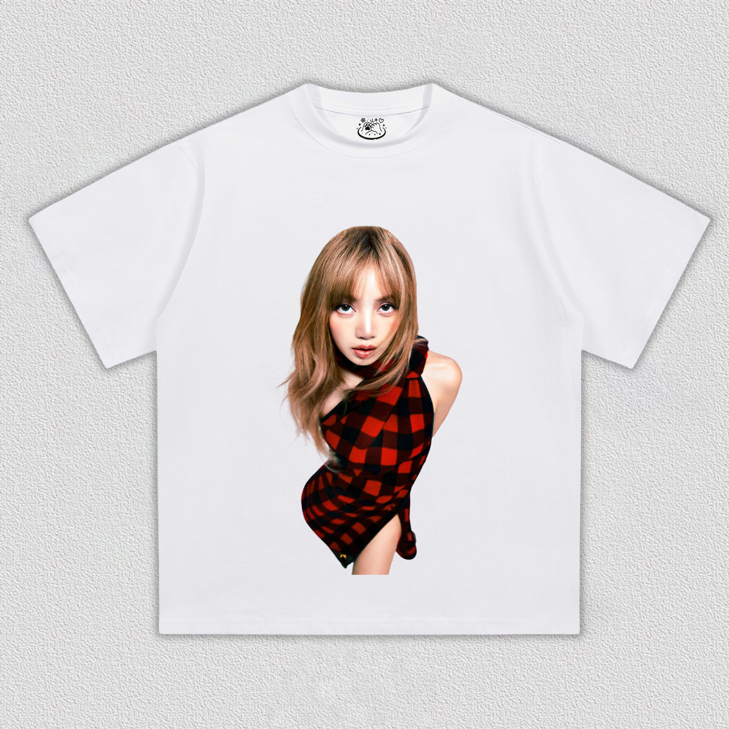 blackpink lisa TEE