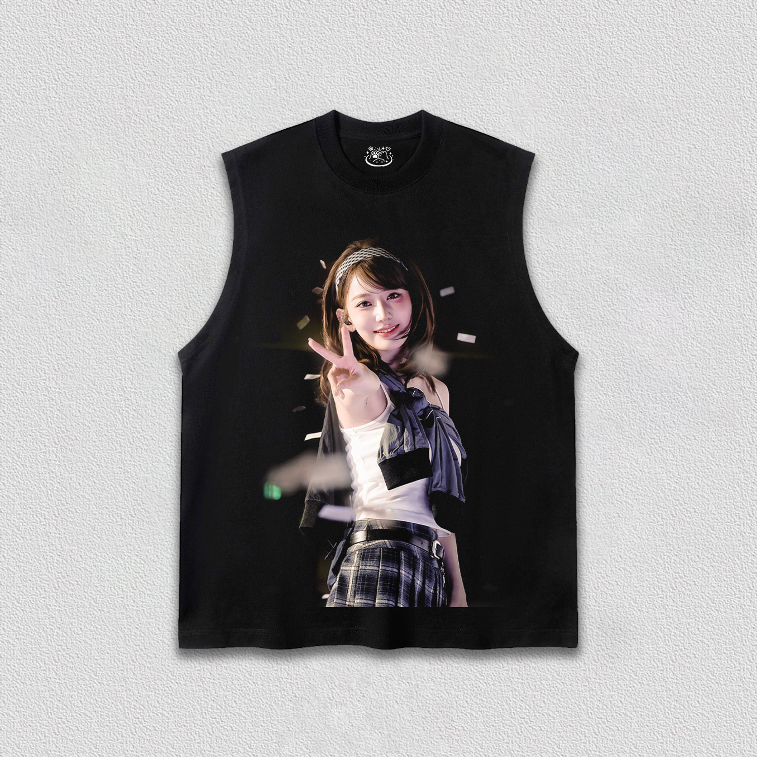 lesserafim sakura TEE 9.10