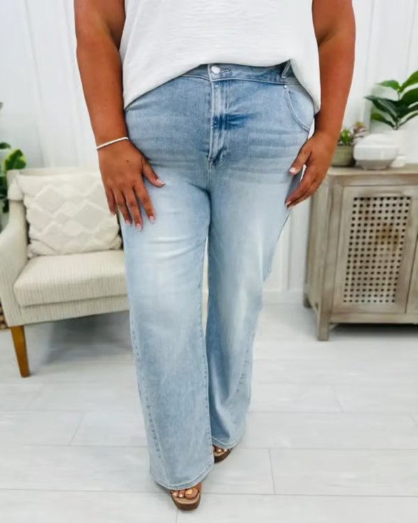 🏆LAST DAY SALE 50% OFF - Plus Size High Rise Vintage Wash Straight Leg Jeans