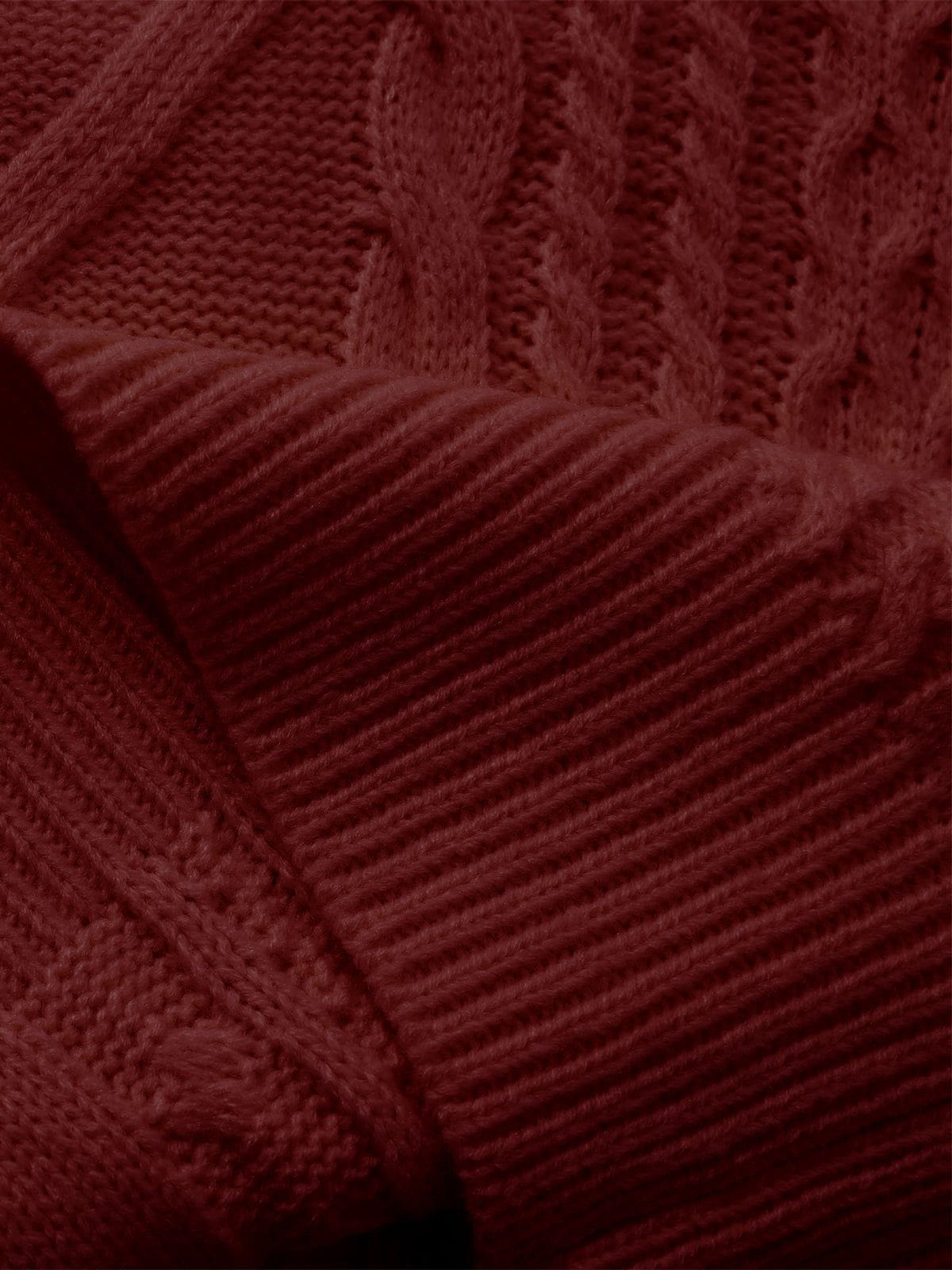 Aelfric Eden Retro 90s Cable Knit Sweater