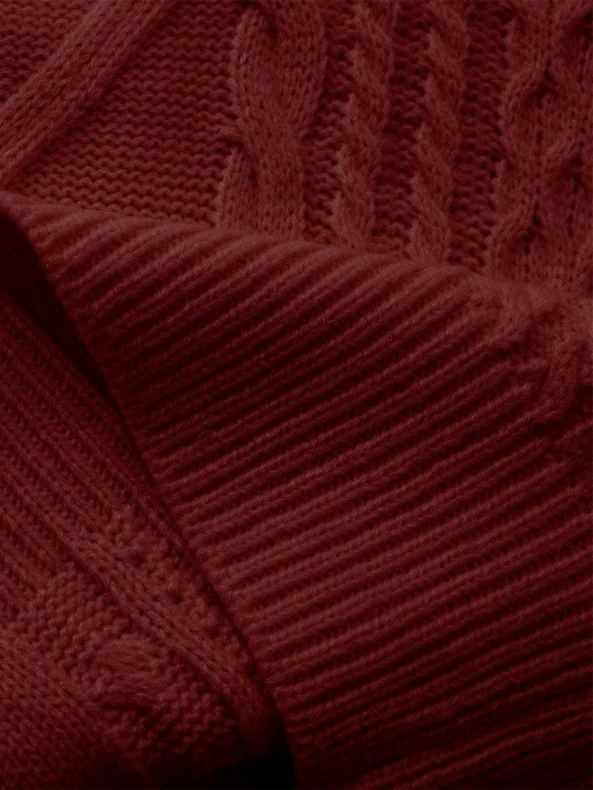 Aelfric Eden Retro 90s Cable Knit Sweater