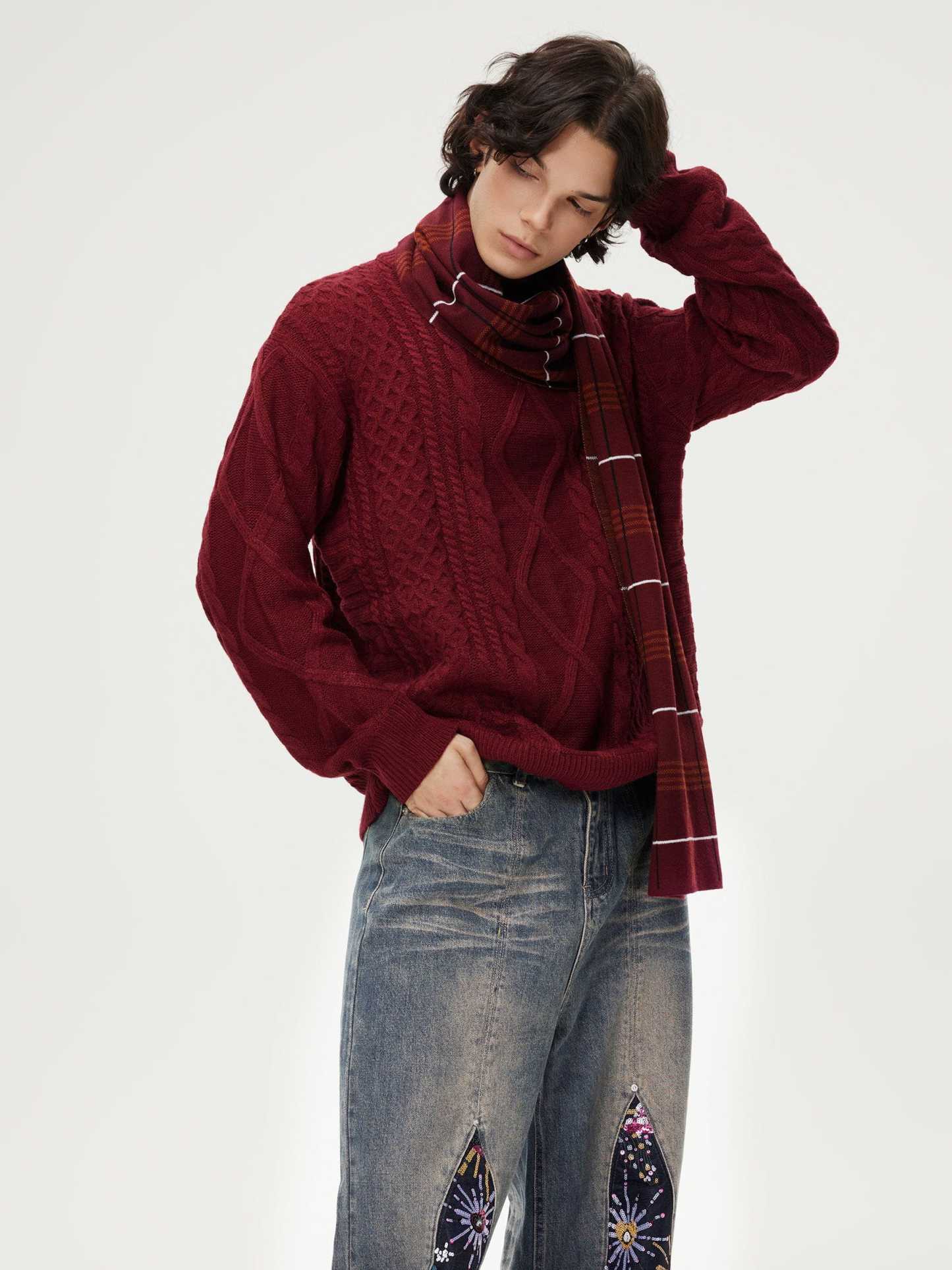 Aelfric Eden Retro 90s Cable Knit Sweater