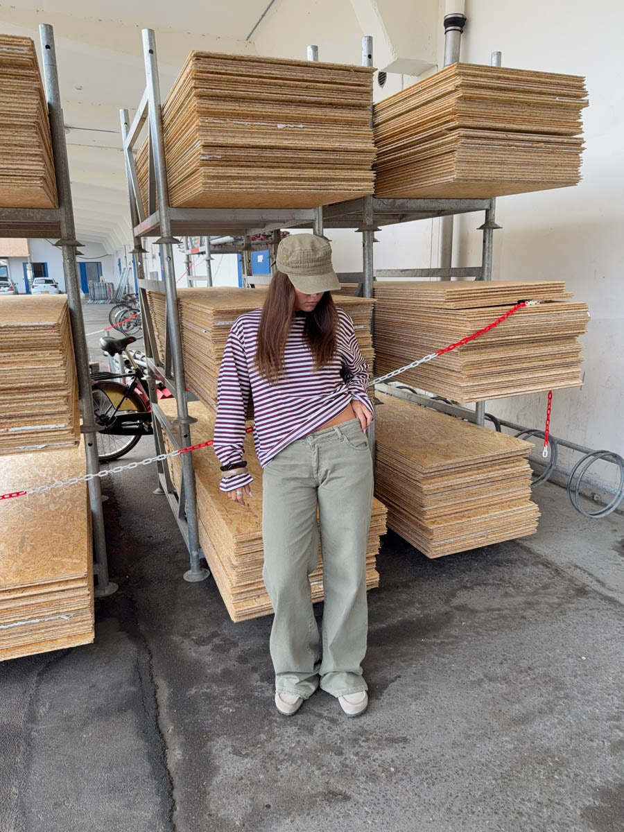 Tuva low waisted jeans - Khaki