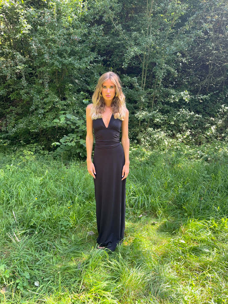 Clauda maxi dress with open back - Black