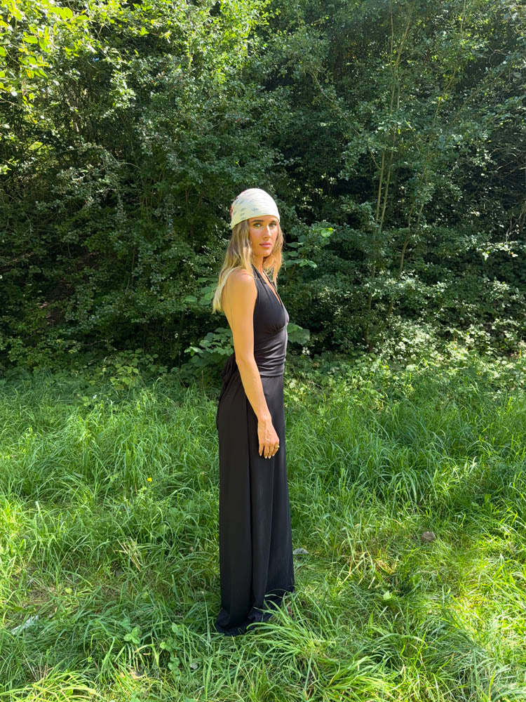 Clauda maxi dress with open back - Black