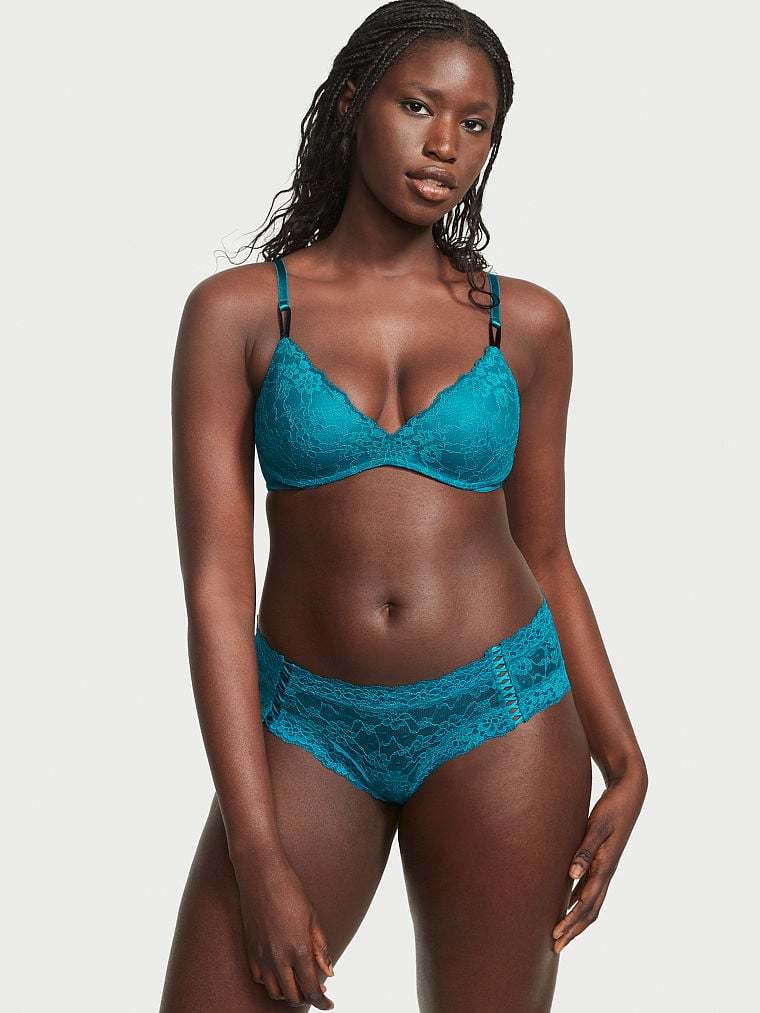 Sexy Tee Posey Lace Wireless Push-Up Bra