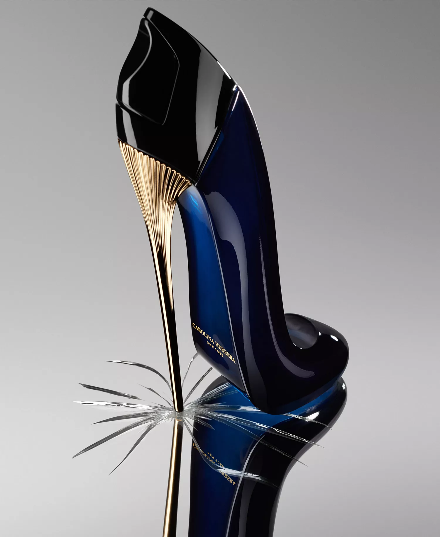 Carolina Herrera Good Girl Eau de Parfum Spray, 5-oz.