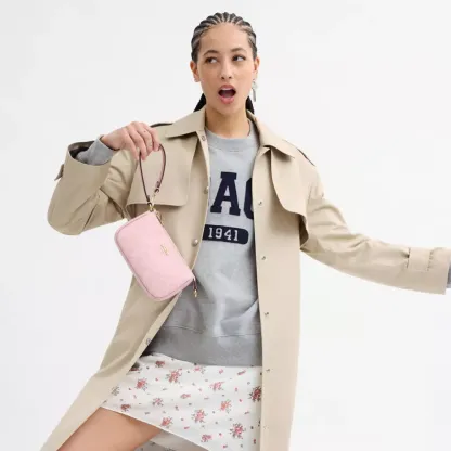 Nolita 19 In Signature Canvas