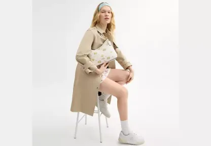 Laurel Shoulder Bag With Floral Print