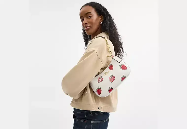 Teri Shoulder Bag With Strawberry Print