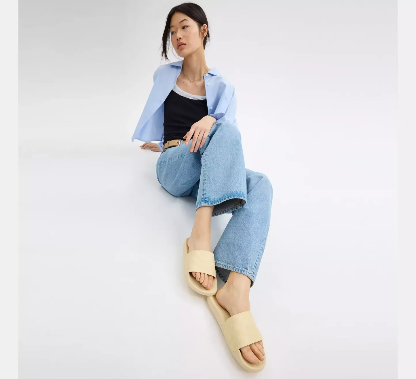 Udele Sport Slide In Signature Canvas