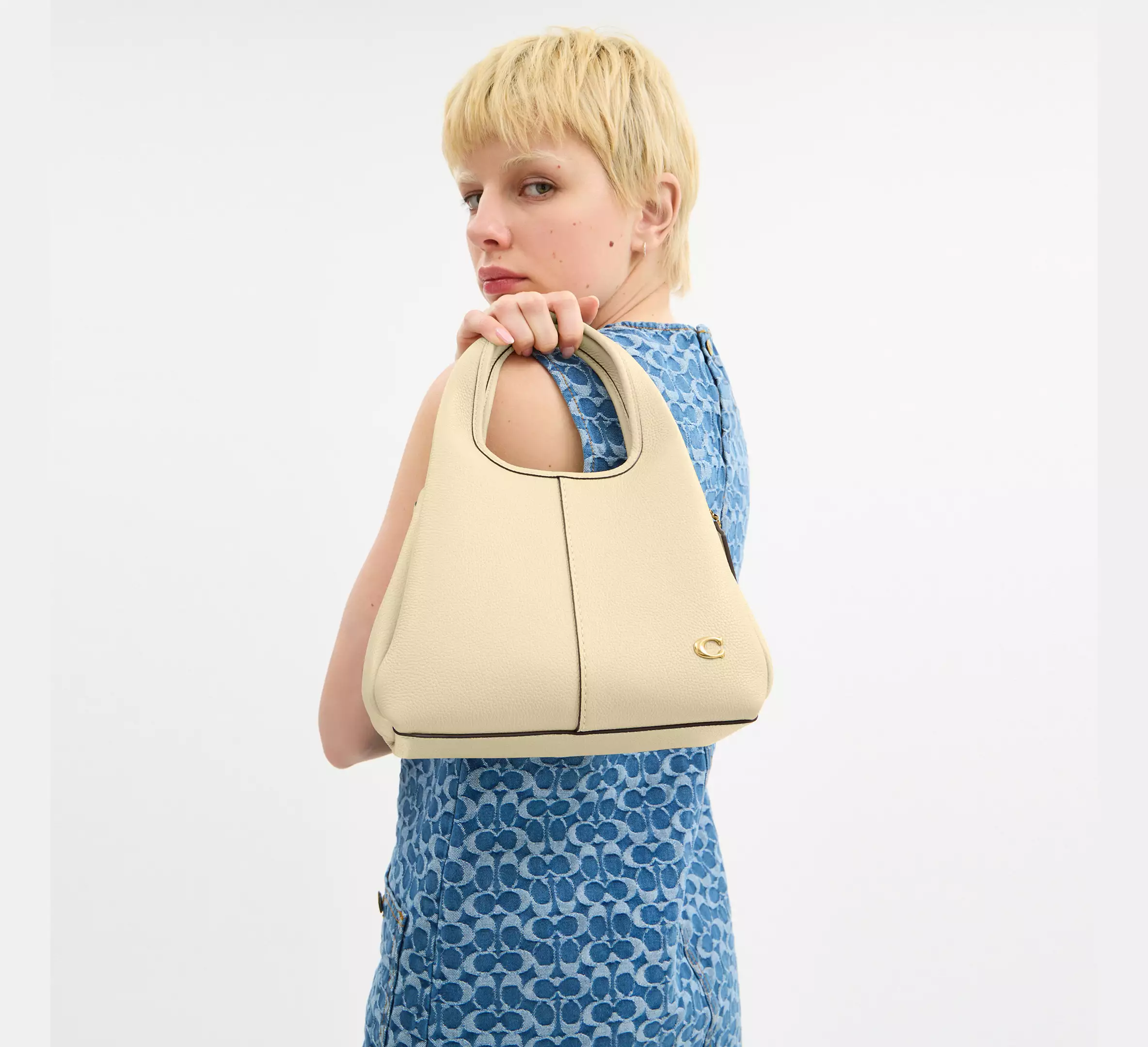 Lana Shoulder Bag 23