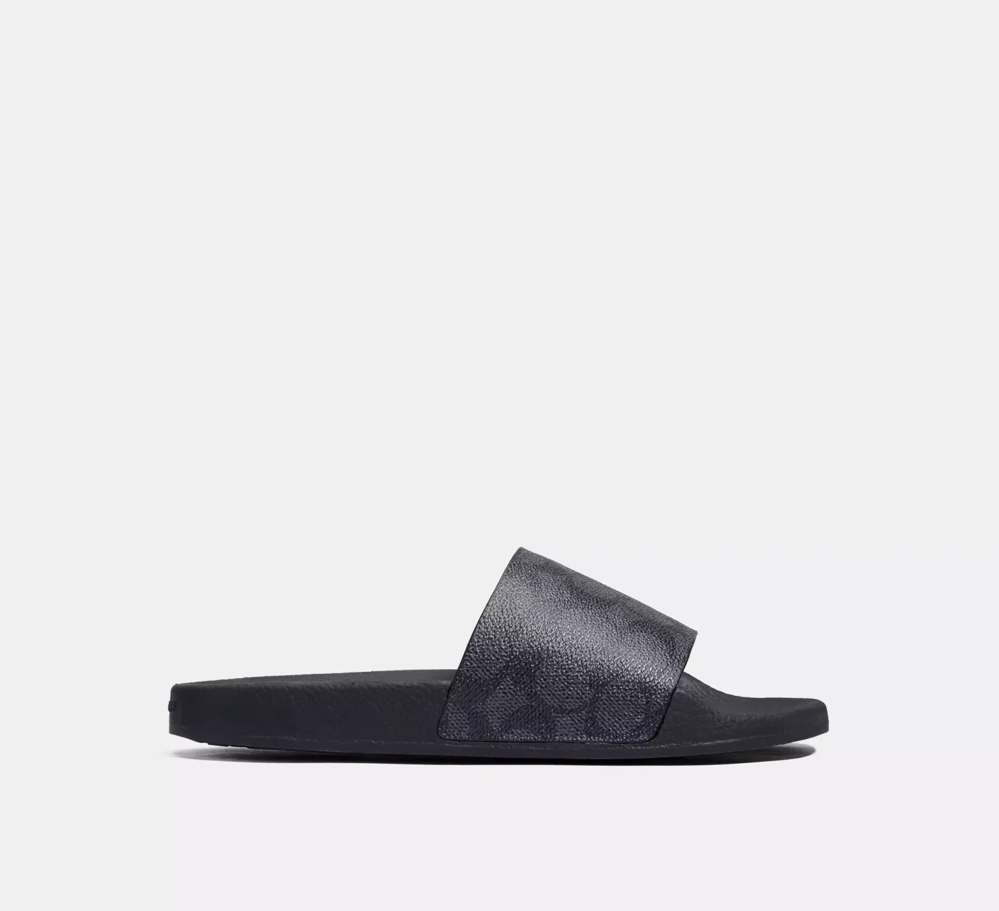 Udele Sport Slide In Signature Canvas