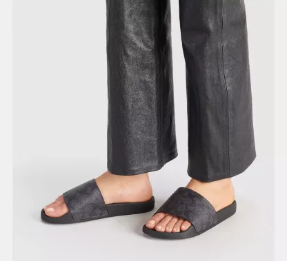 Udele Sport Slide In Signature Canvas