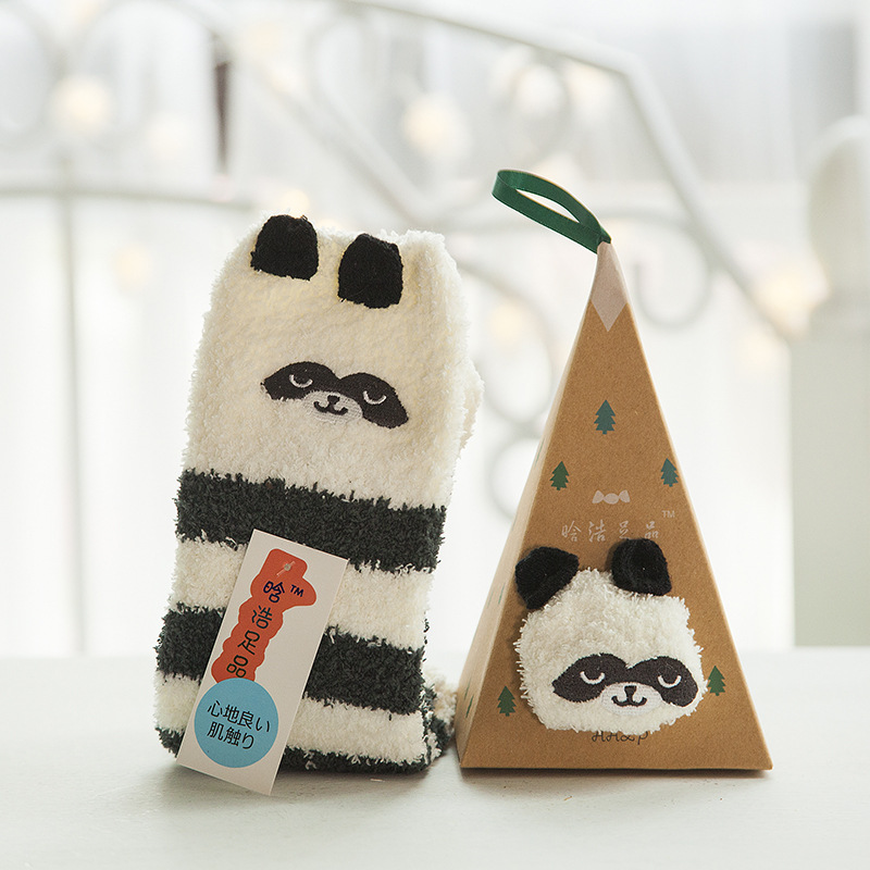 🔥Buy 3 Save $10🔥Buy 6 Save $20🔥Buy 9 Save $30🔥Coral Fleece Christmas Stockings – Cartoon Gift Triangle Box (Couples/Kids/Family) 🎄