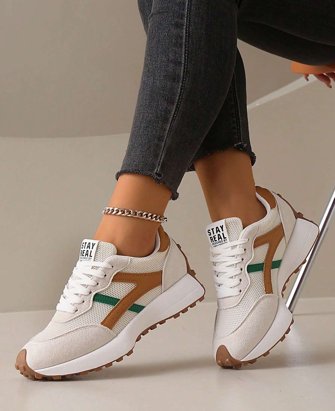 2026 New Women's Thick Sole Sneakers, Four-Season Lace-Up Chunky Sneakers, Spring/Summer Platform Breathable Patchwork Casual Shoes